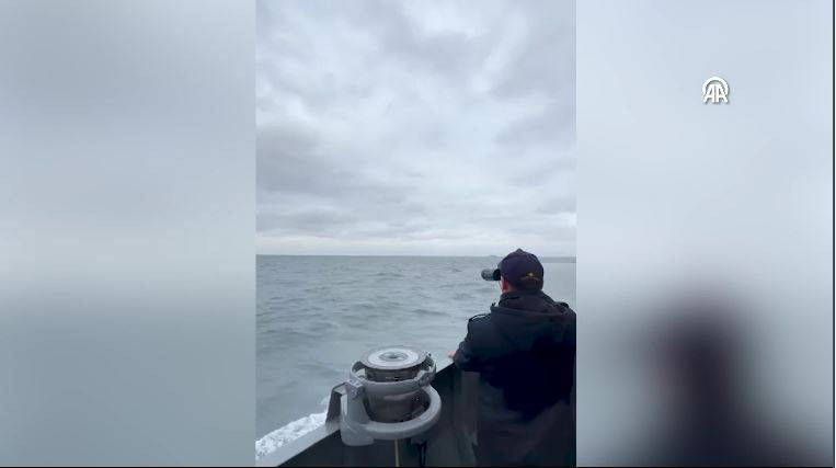 MSB Karadeniz'deki mayın gözetleme faaliyeti görüntülerini paylaştı - Resim: 17